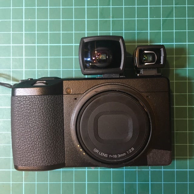 Ricoh Gr3 Griii 街拍一個月用後感 筆者使用了gr3 By Li Sam 攝影二三事 Medium