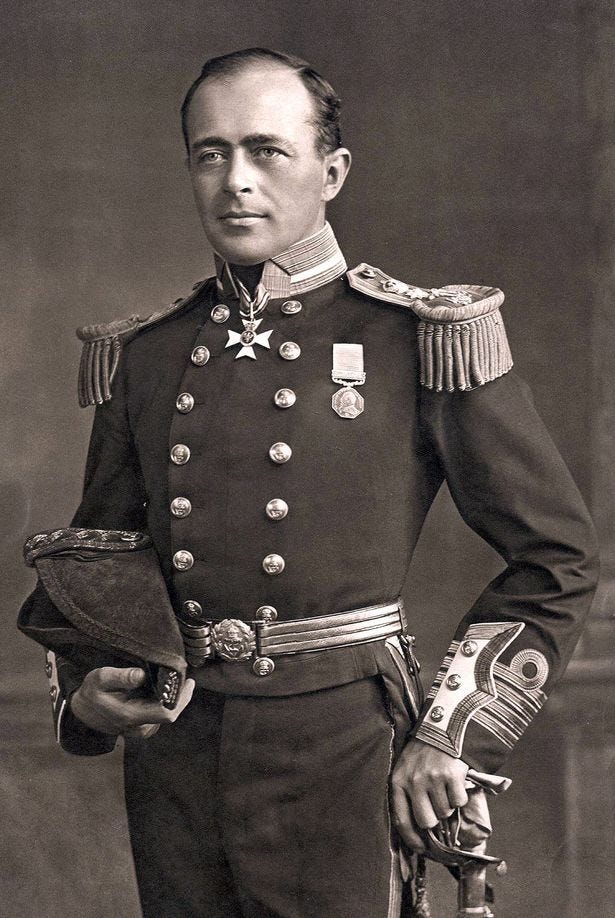 Route 3 Discovering Robert Falcon Scott By Ian Ames Hidden Plymouth Medium