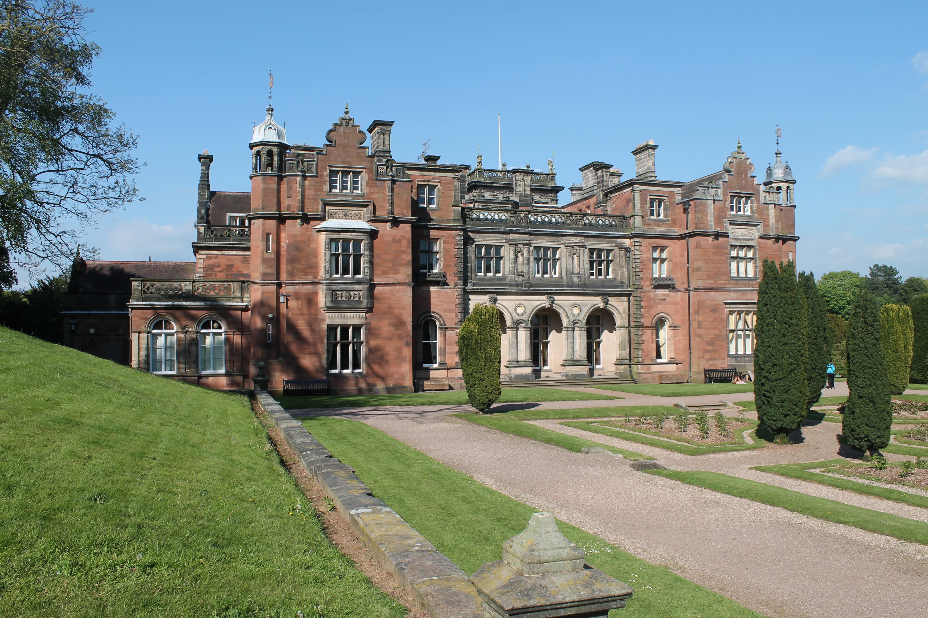 A post about home. The past three years have flown by and… by Keele