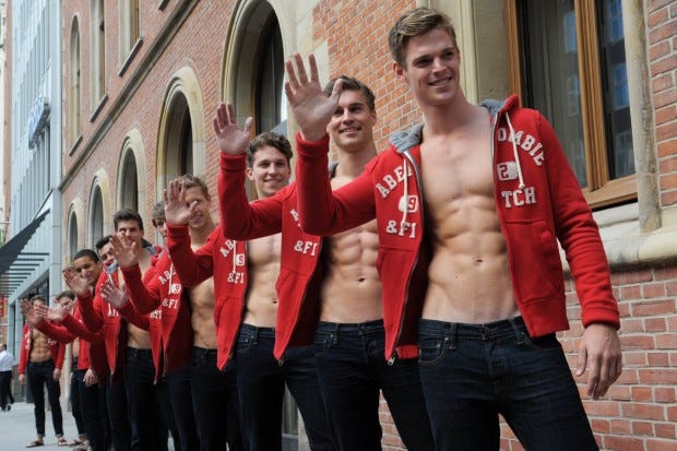 abercrombie and fitch number of employees