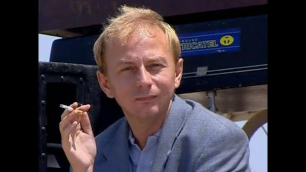 La Construction D Un Mythe Le Cas Michel Houellebecq By Arthur Des Garets Medium La Construction D Un Mythe Le Cas Michel Houellebecq By Arthur Des Garets Medium