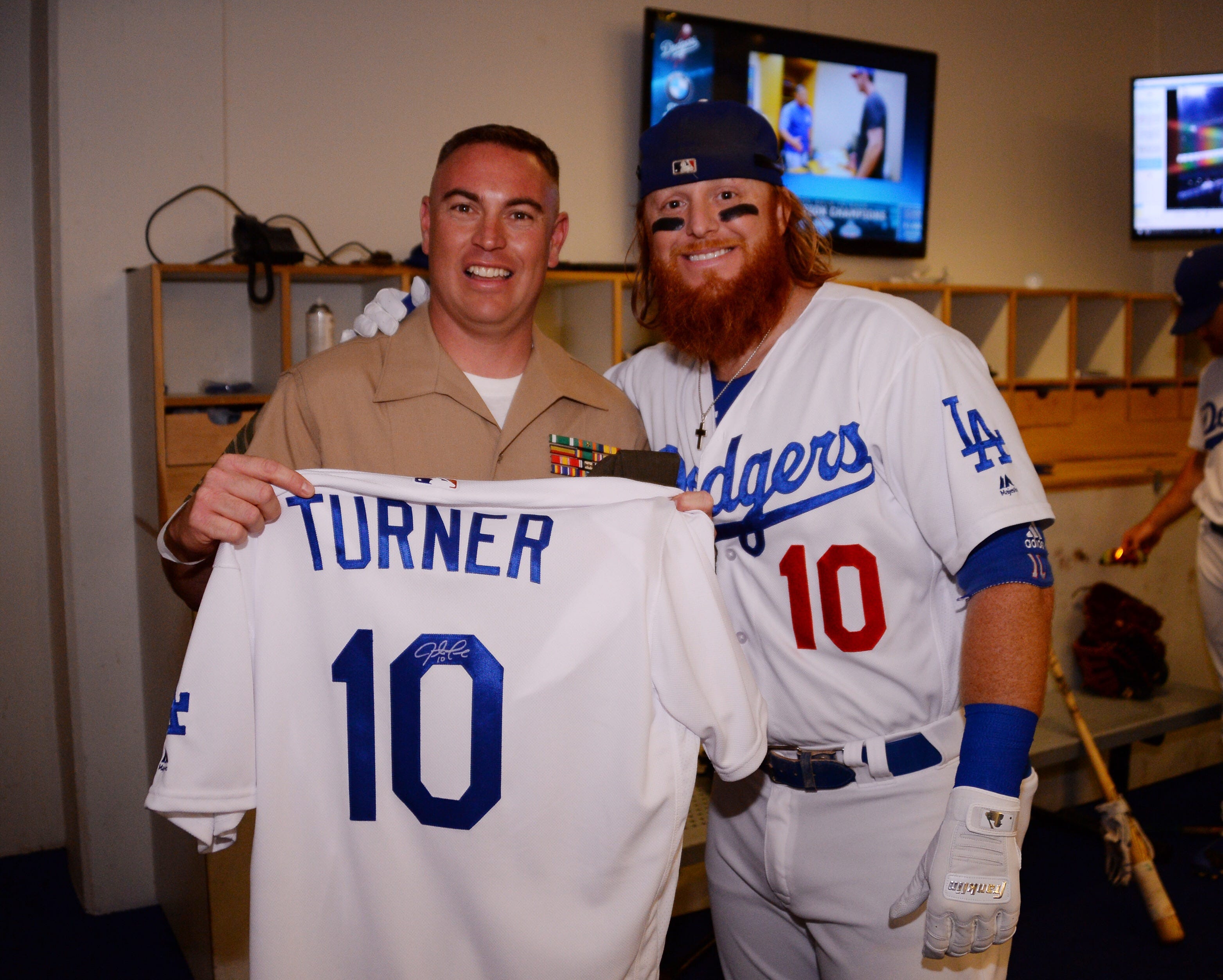 dodgers military jersey