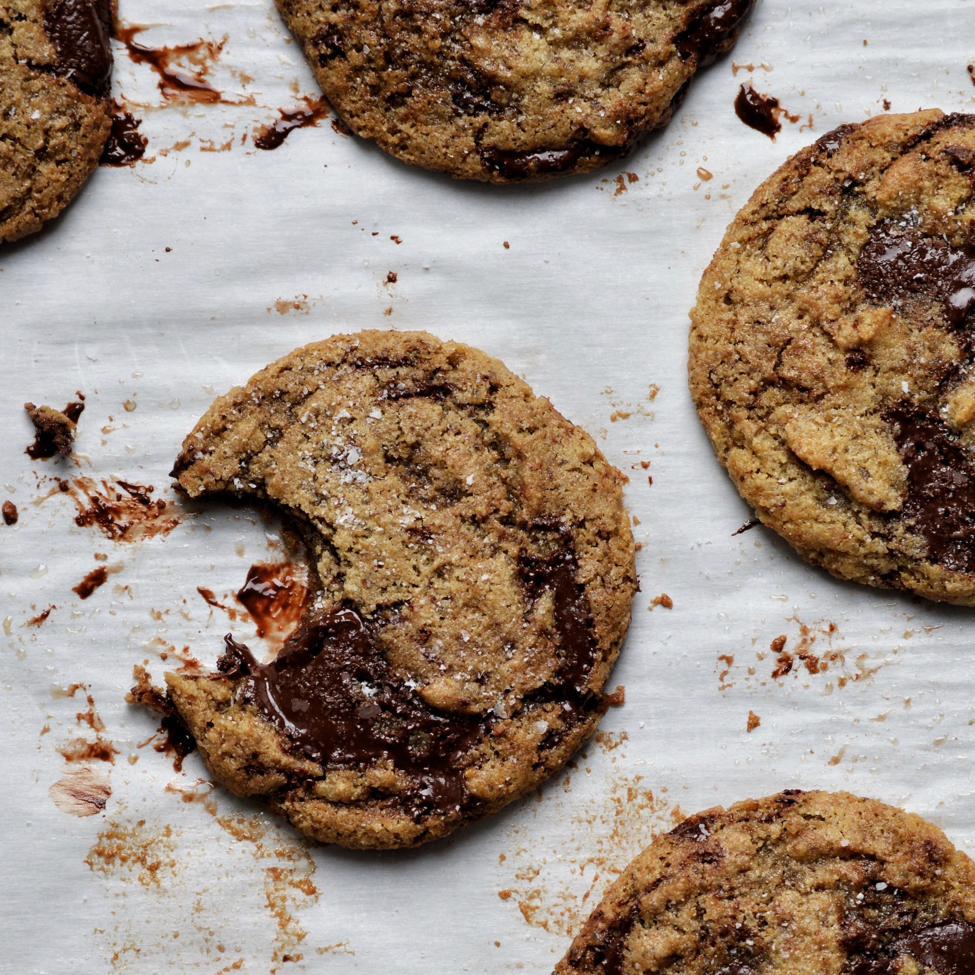 How To Make Vegan Chocolate Chip Cookies By Scott Smith Thymeforbreakfast Medium