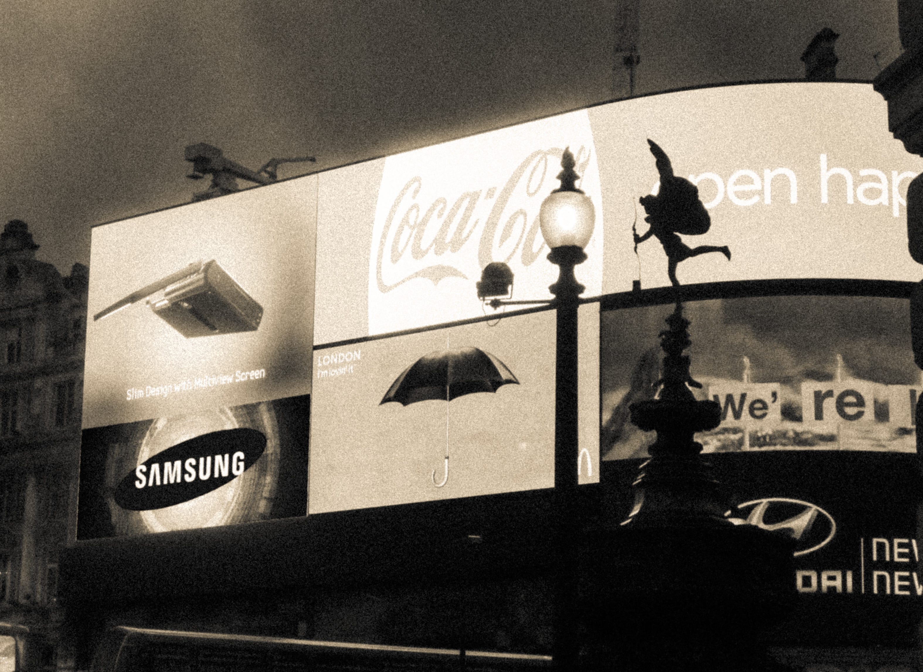 35+ Piccadilly Circus London Times Square Background