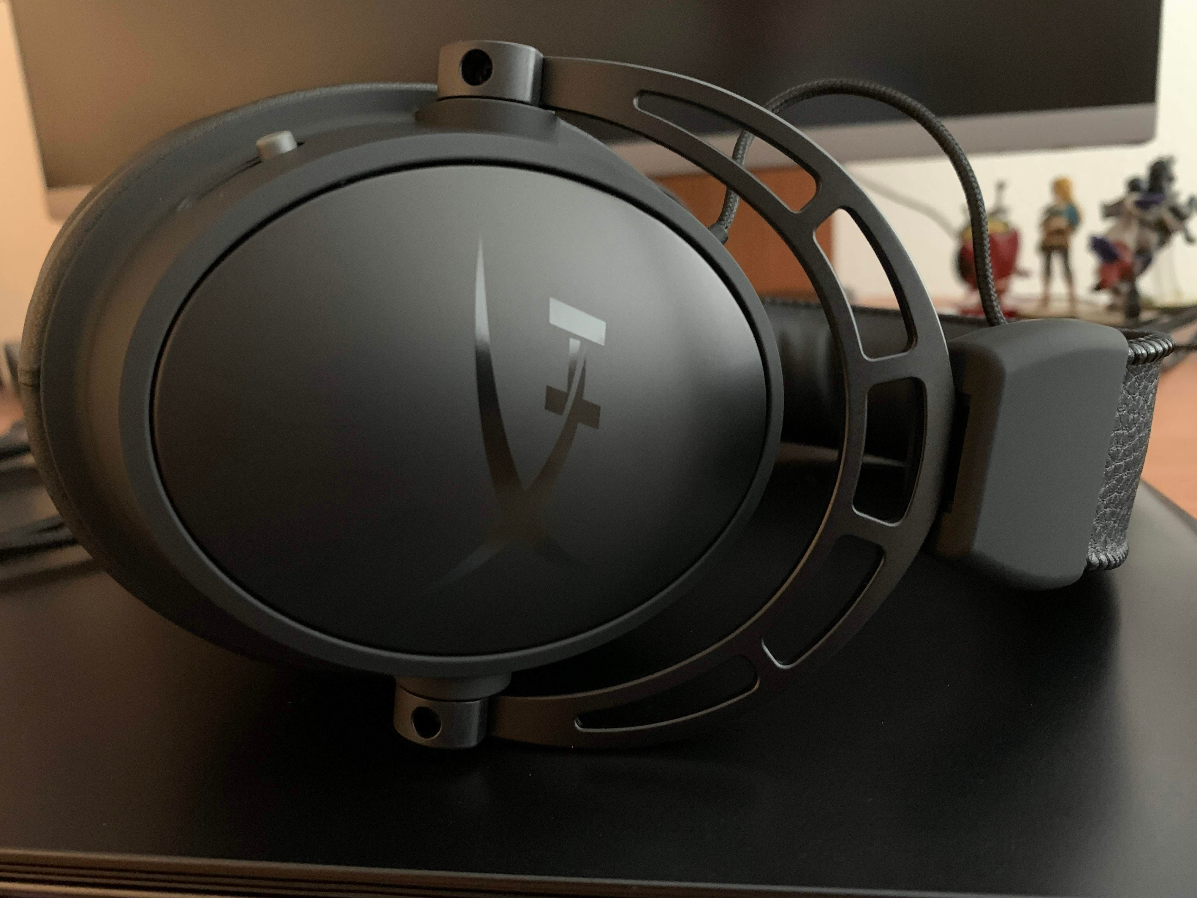 hyperx cloud alpha s gaming headset blackout