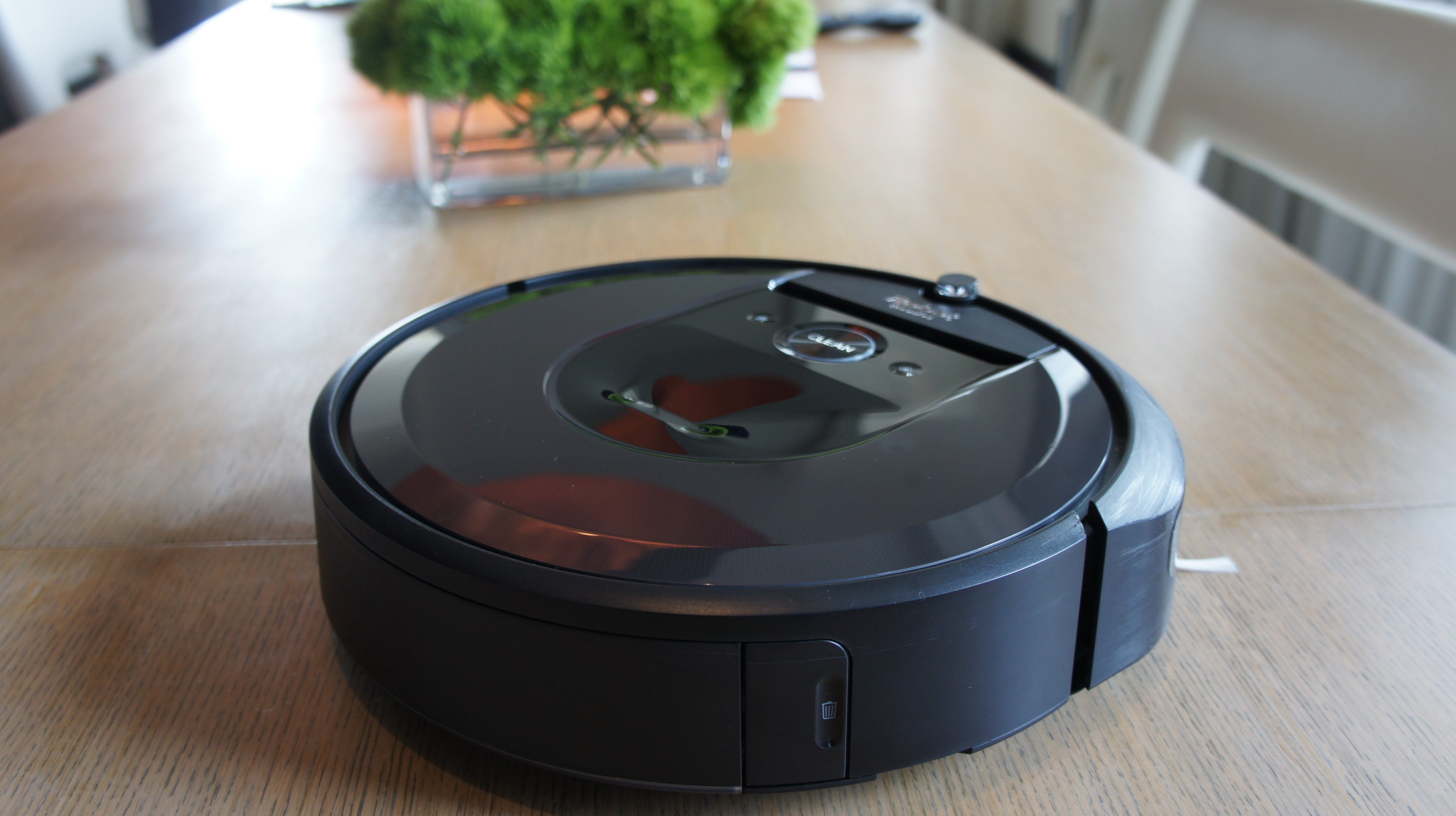 Lazy People Rejoice This Robot Vacuum Cleans Up The Clean Up By Lance Ulanoff Medium Lazy People Rejoice This Robot Vacuum Cleans Up The Clean Up By Lance Ulanoff Medium