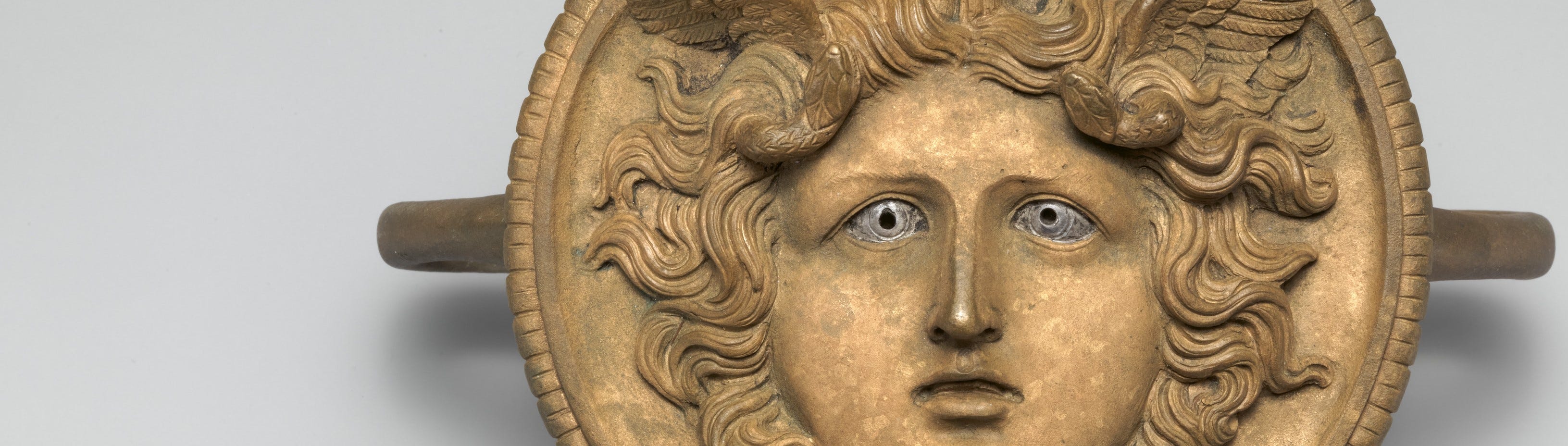 Medusa At The Metropolitan A Review Of Dangerous Beauty Medusa By Henrietta Hakes In Medias Res Medium