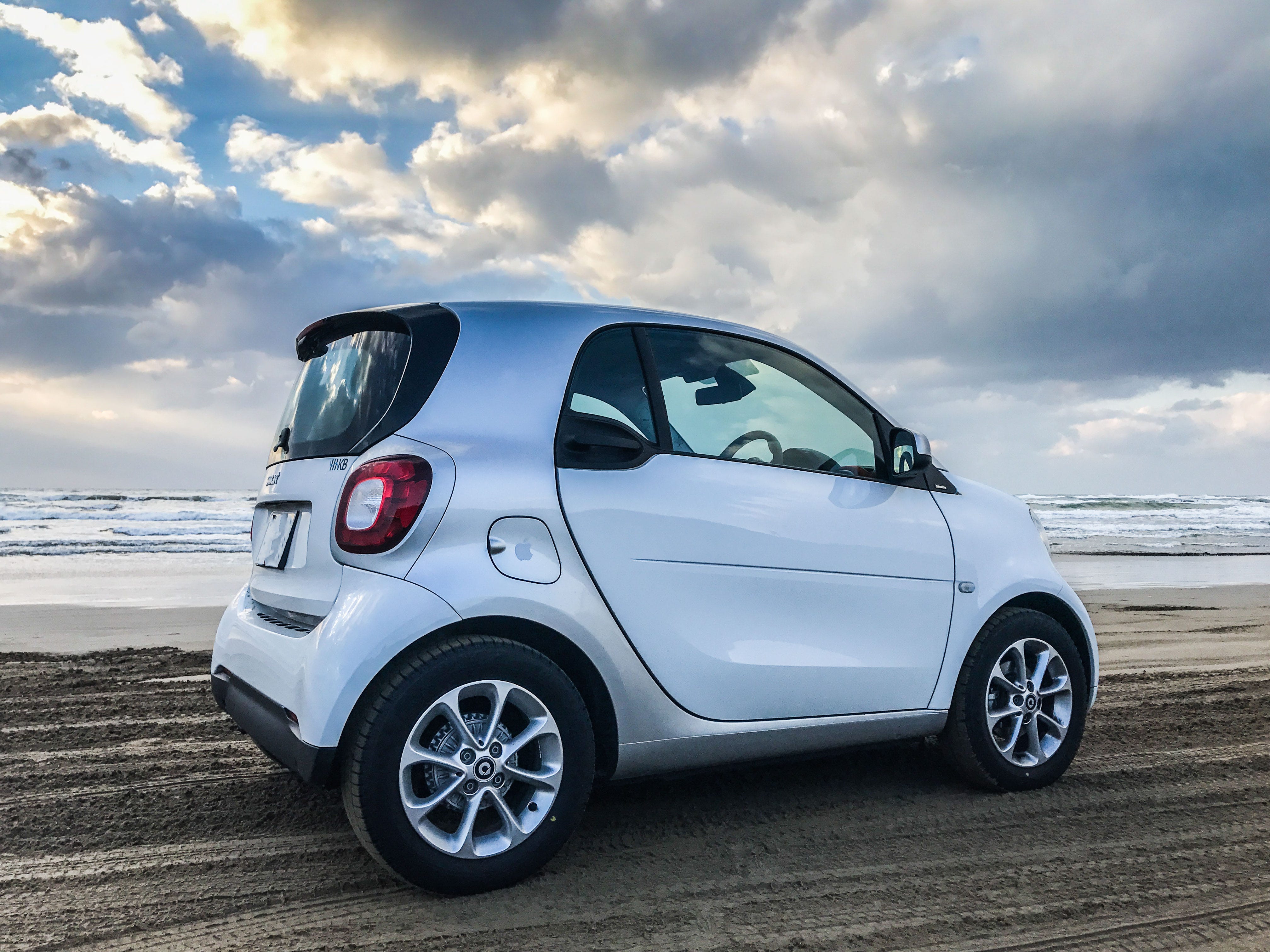 外見で判断しないでっ 見た目の印象から狭いと決めつけられることが多いsmart By Charlie Iwaki Smartfortwo453 Medium