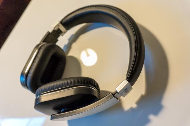 Archeer AH07 Review. More Than Just a Pretty Headset | by Alec | Bedrock  Reviews | Medium