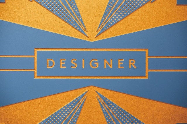 Freelance Graphic Designer in Dubai Designer