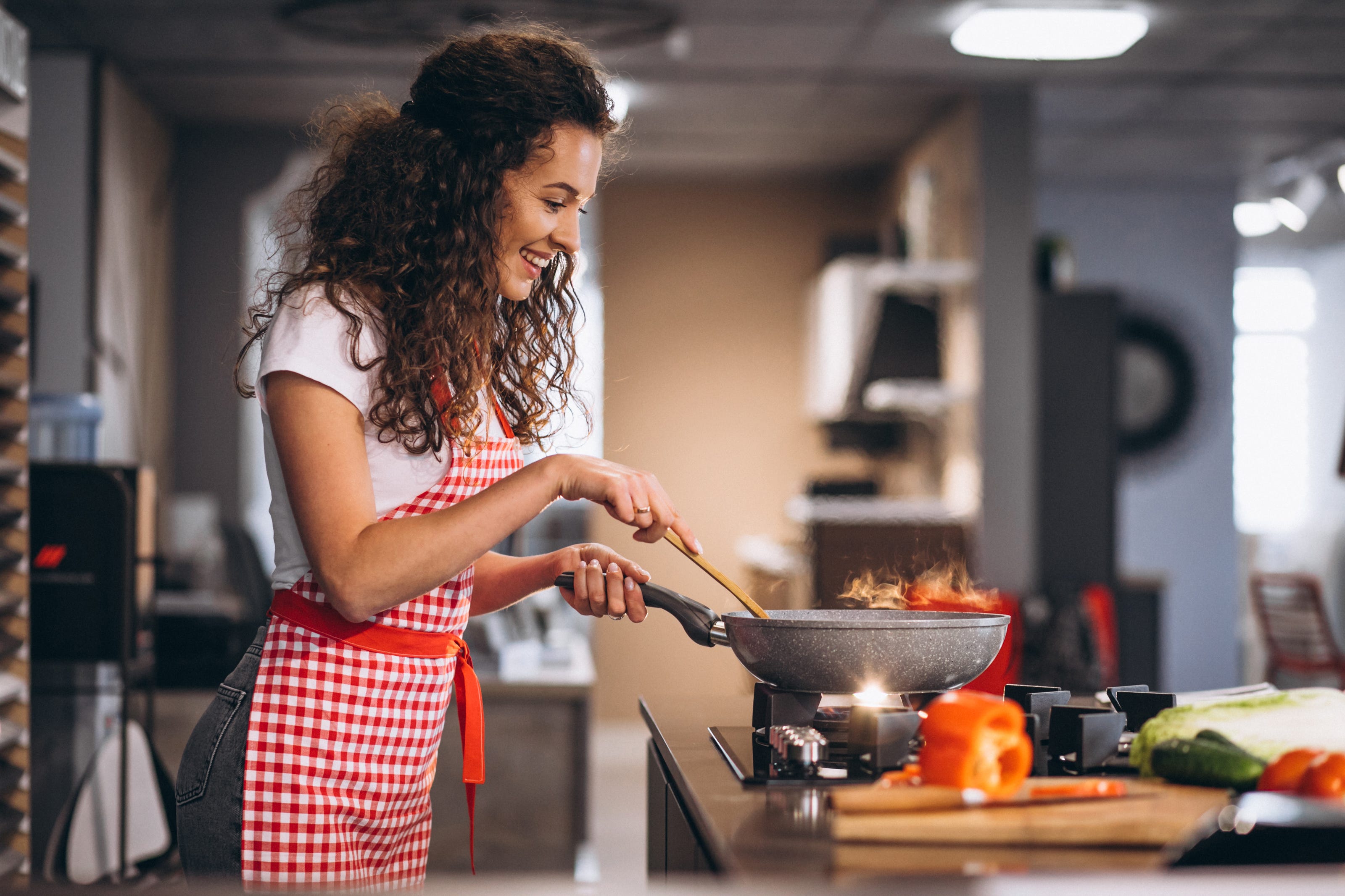 How cooking your own food can make you healthier and happier… | by Fitness  Konnect | Fitness Konnect | Medium