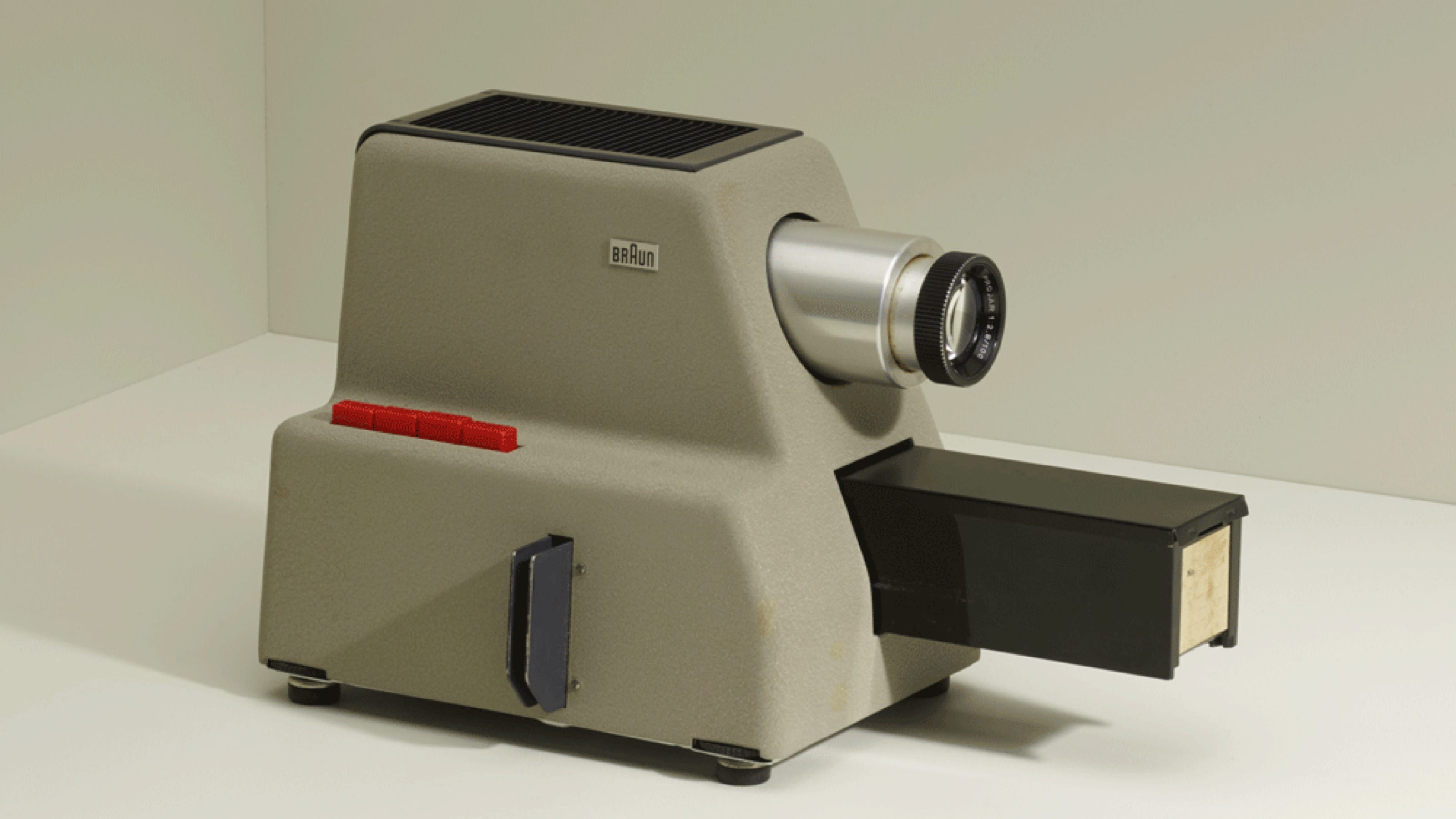 PA 2. Designed by Dieter Rams for Braun | by Omar El Amri | Amri ...