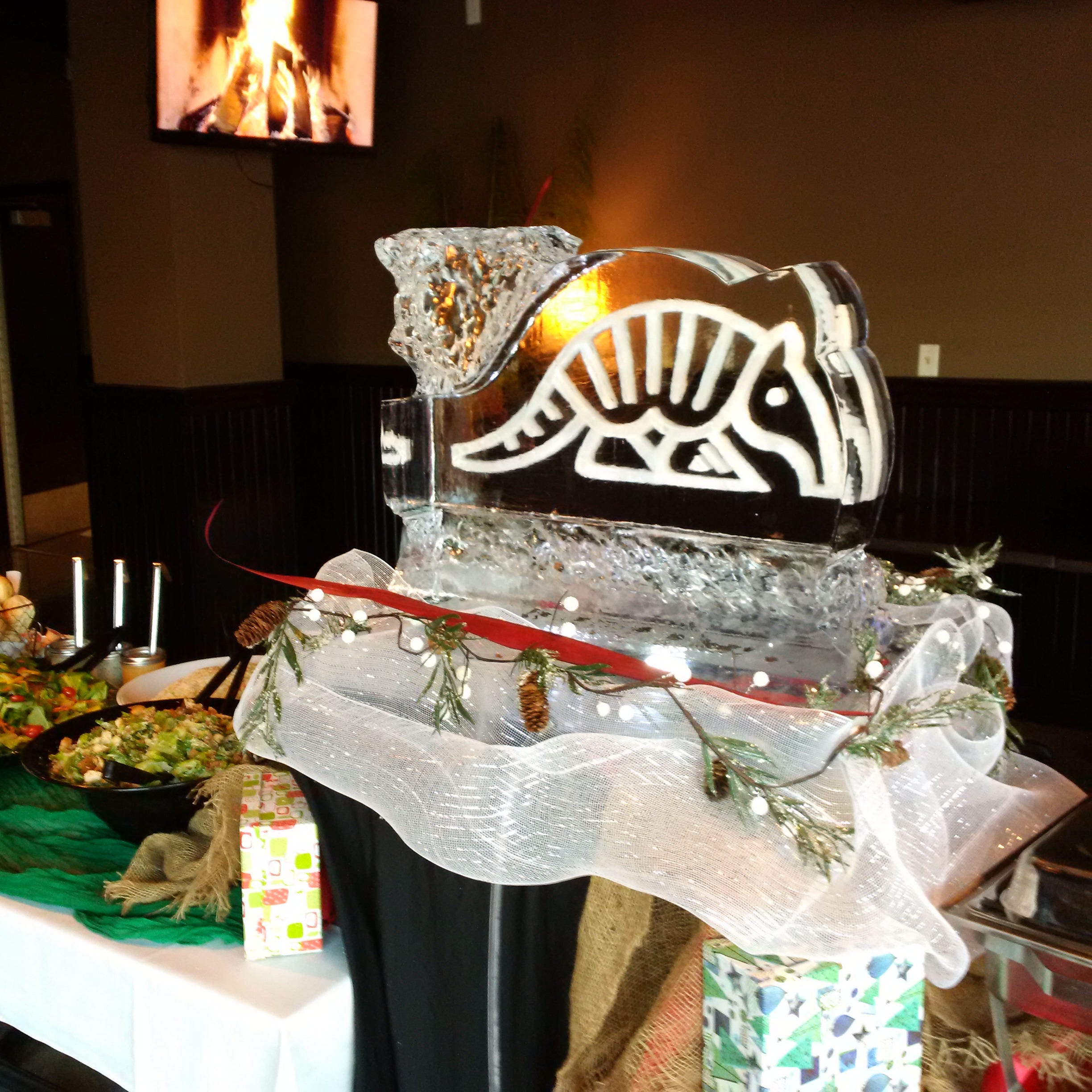 How Ice Sculptures Can Take The Cool Quotient Of Your Wedding
