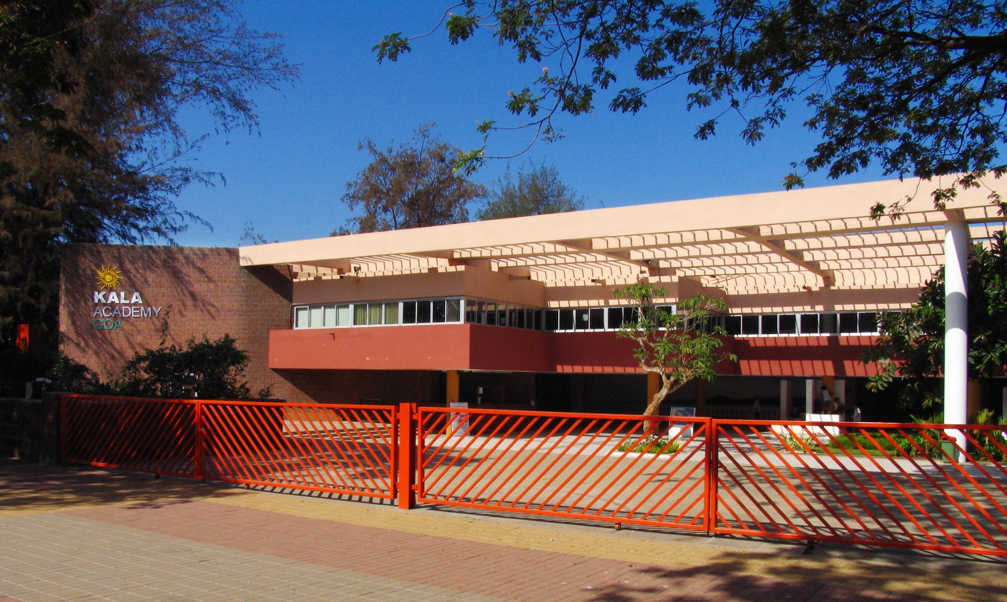 Jawahar kala kendra archdaily image