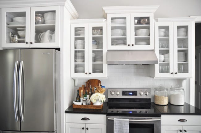 Why You Should Incorporate Glass Cabinets In Your Kitchen