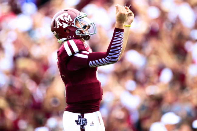 Paying College Athletes The Average Division 1 College Football By 