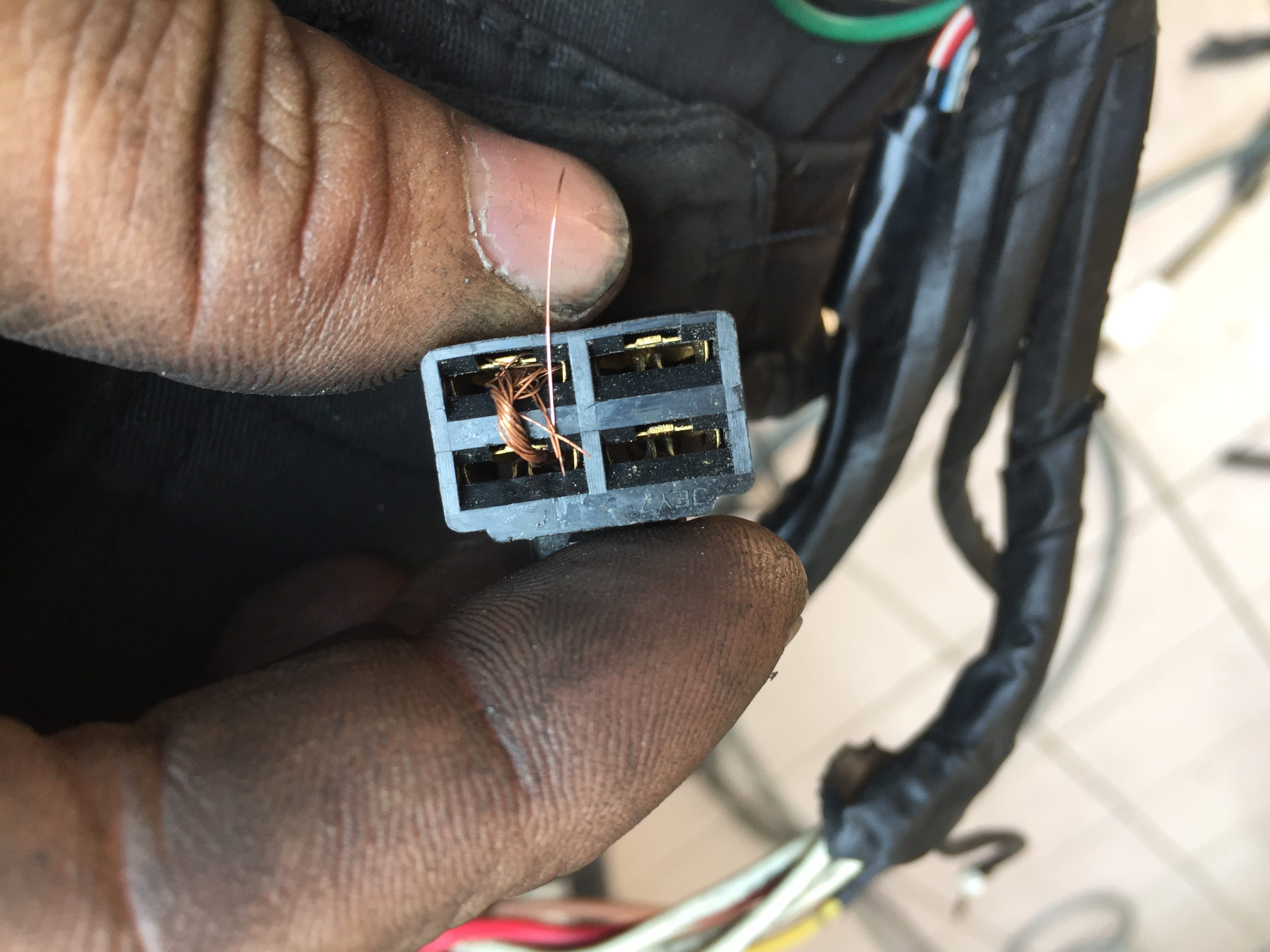 愛將 電系改裝閒談 上 前次維修筆者回到電系檢測及改裝的工作項目內 本次車主有個特別需求 自備的單芯le By Da Young Chen Medium 愛將 電系改裝閒談 上 前次維修筆者回到電系檢測及改裝的工作項目內 本次車主有個特別需求 自備的單芯le By Da Young Chen Medium