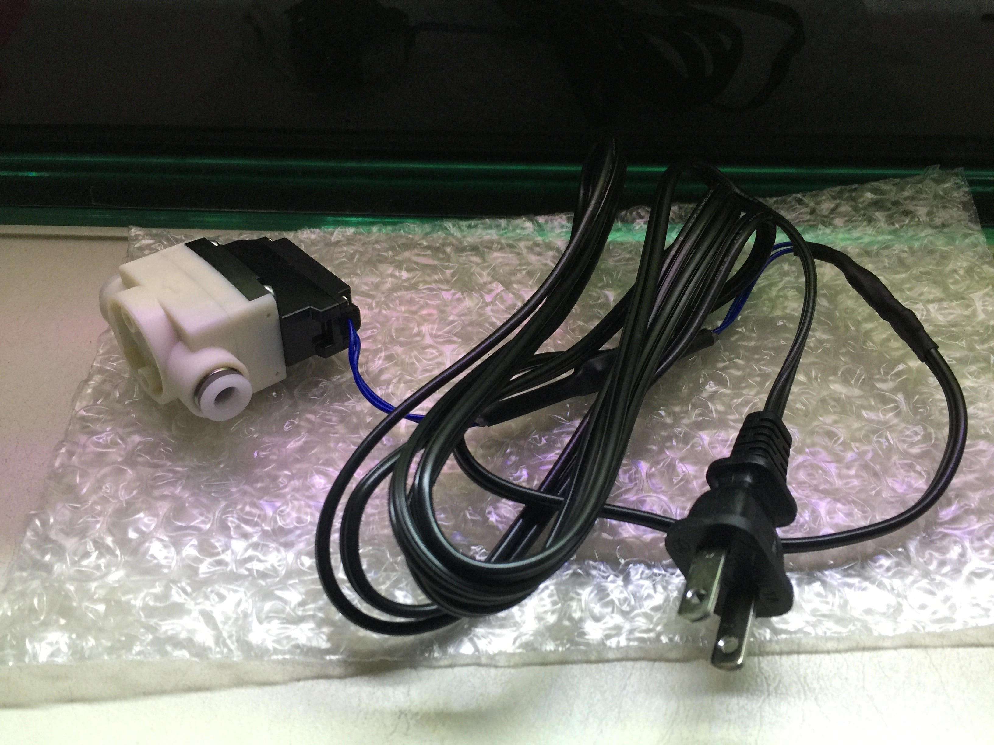 電磁弁を追加してみる 問題なくco2も添加でき 安定稼働を確認したところで 照明に合わせてco2を添加 By Sadayuki Terakoshi The Beautiful Green Medium 電磁弁を追加してみる 問題なくco2も添加でき 安定稼働を確認したところで 照明に合わせてco2を添加 By Sadayuki Terakoshi The Beautiful Green Medium