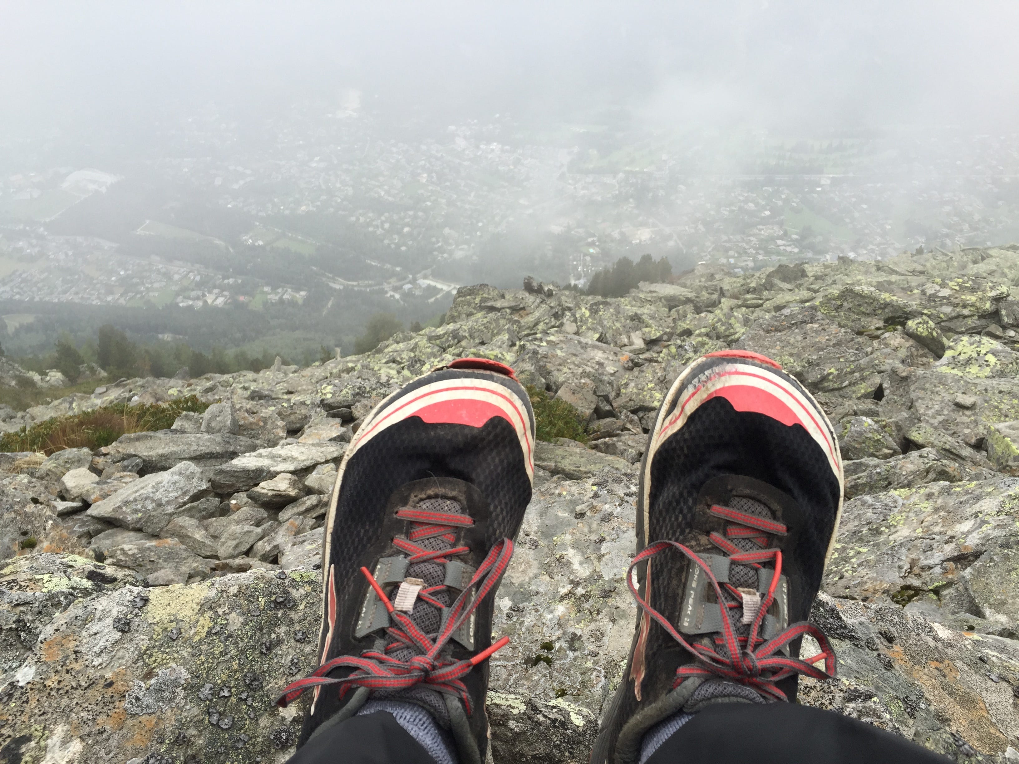 low drop walking shoes