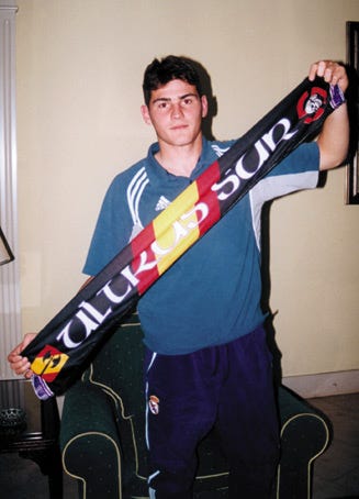 EN UN MUNDO QUE NO CANTAREMOS MÁS” | by Juan Urra Medium