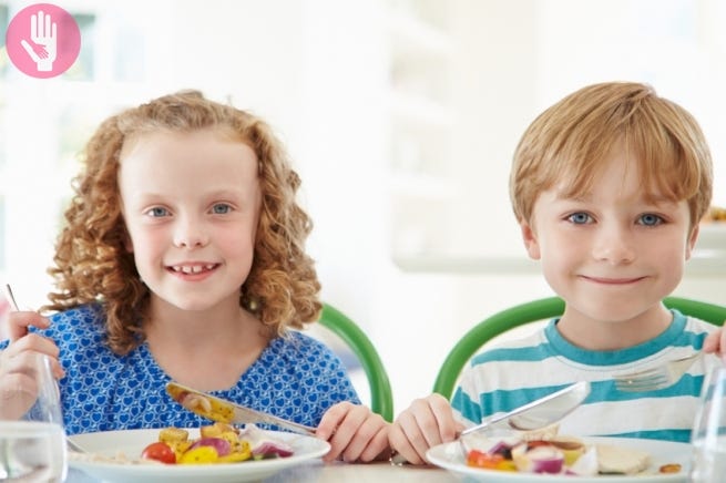 5 Important Table Manners That You Should Teach Your Child | by Parentlane  | Parentlane