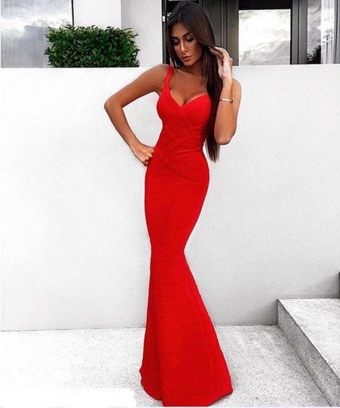 dress worn to evening parties