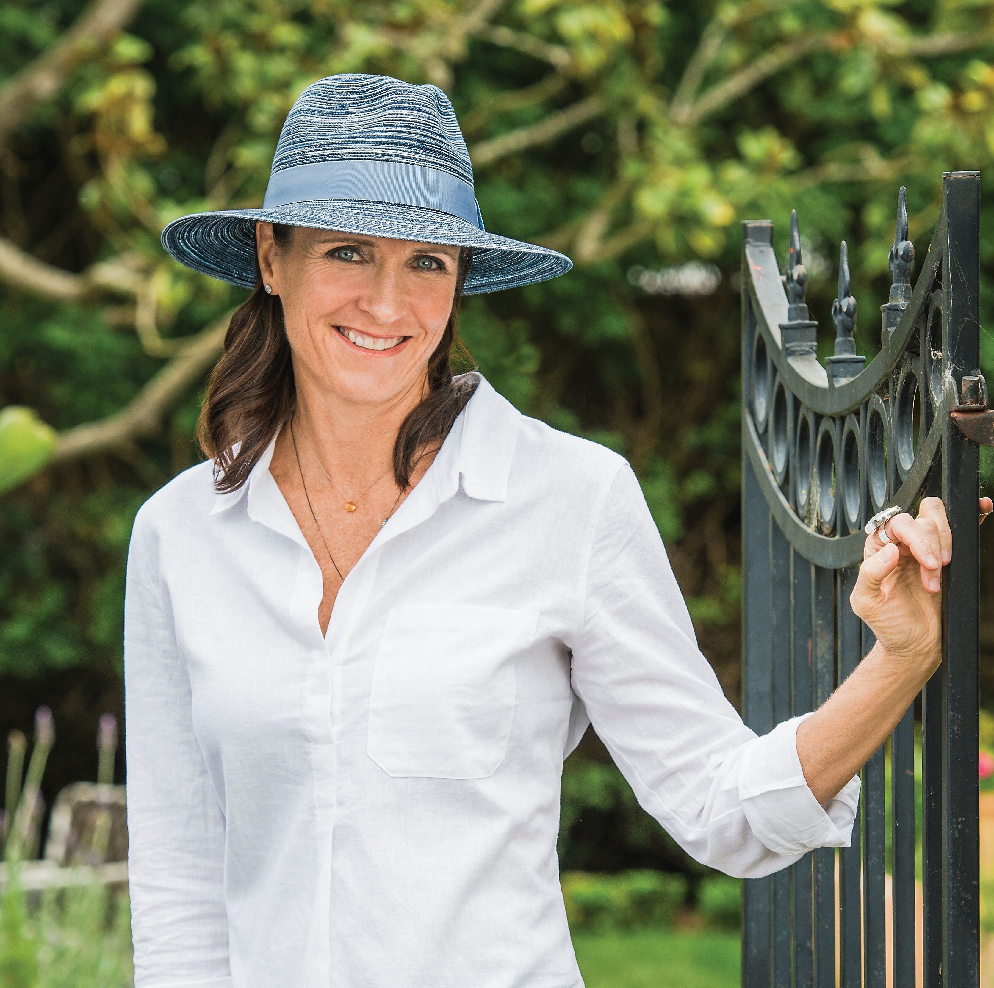 “5 Things I Wish Someone Told Me Before I Started” With Stephanie Carter Of The Wallaroo Hat