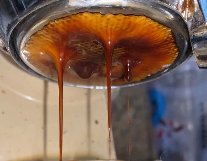 Pressure Pulsing for Better Espresso by Robert McKeon Aloe Towards