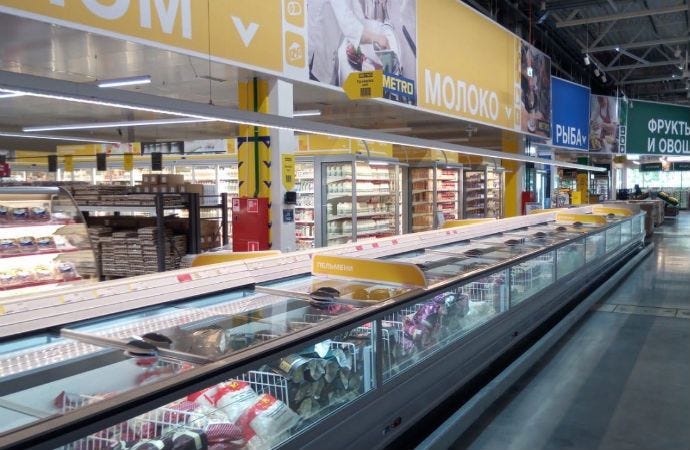 Glimte Lionel Green Street stykke METRO opens its first climate friendly store in Russia | by shecco |  NaturalRefrigerants.com | Medium