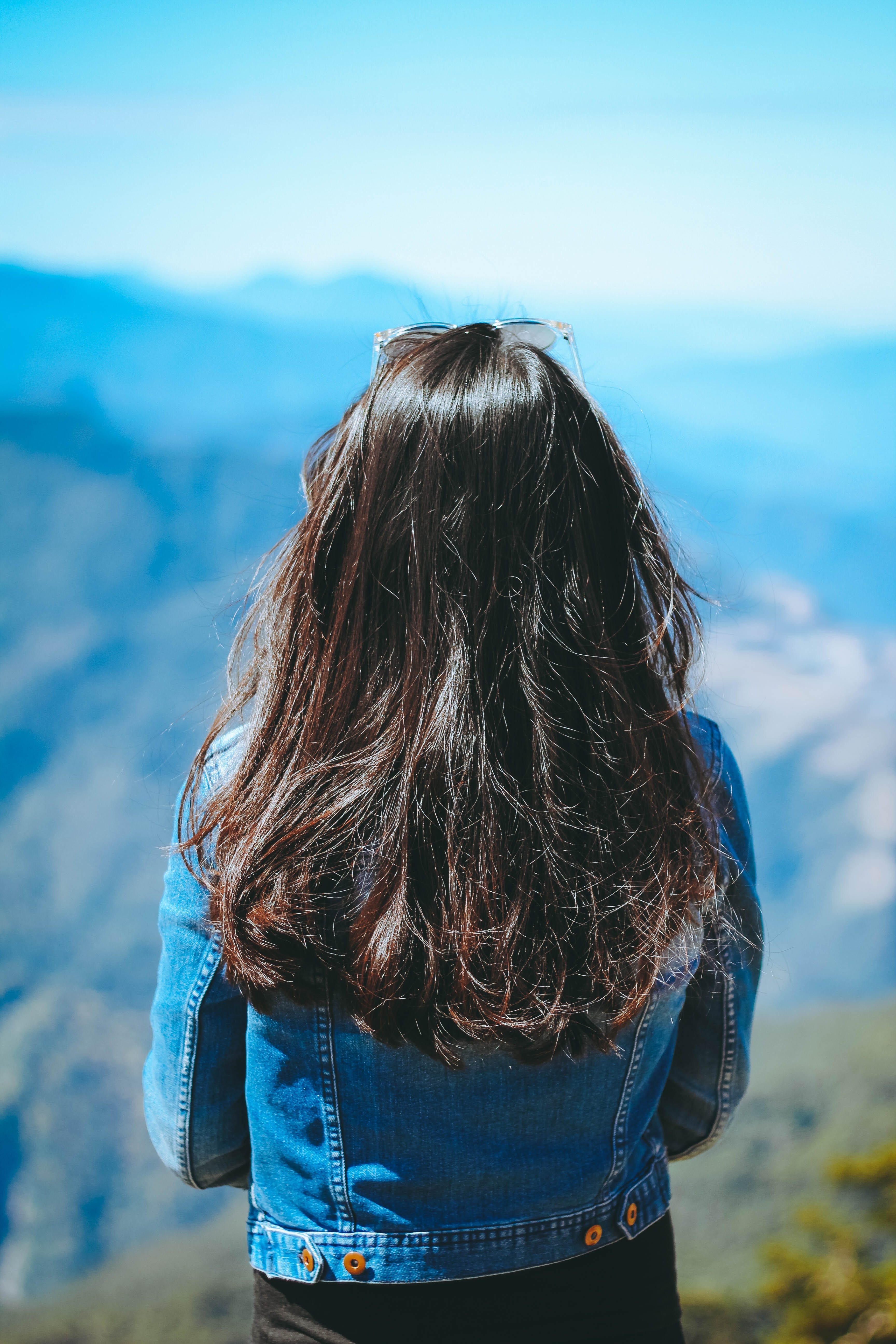 Rekomendasi Warna Rambut untuk Kulit Wanita Indonesia