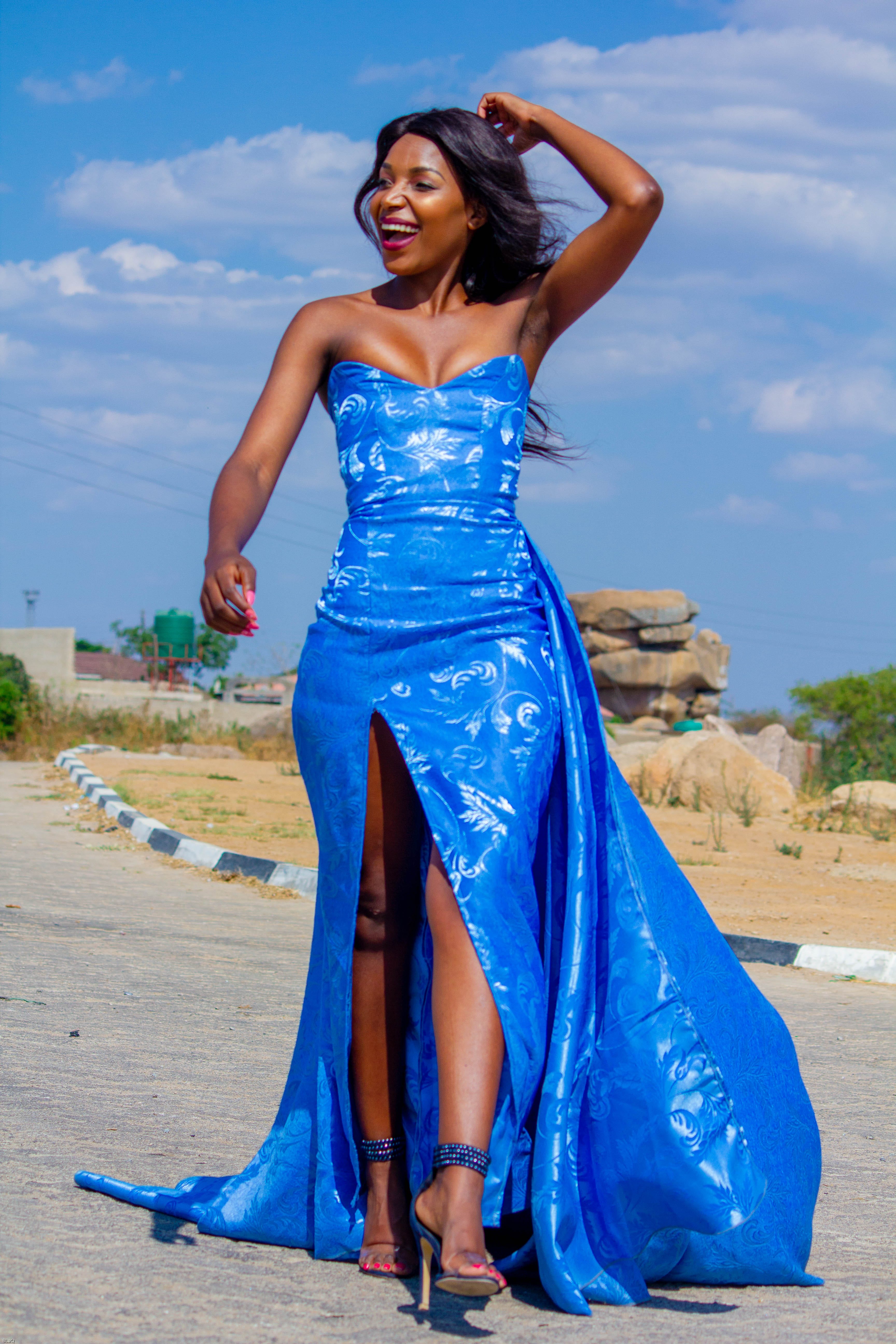 Featured image of post Poses For Photoshoot In Long Dress - Beach dazstudio poses posing shooting posingsexy genesis8female genesis8femaleposes.