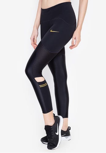 5 Outfits You'd Love to Wear to Your 