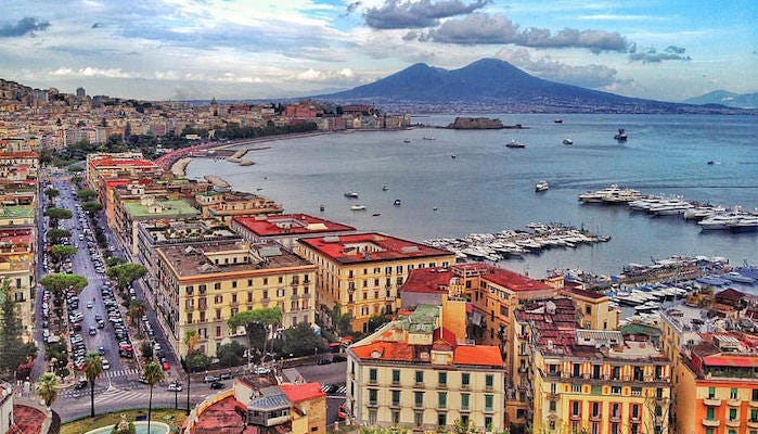 Great Runs in Naples, Italy. Note: For the Full Guide to Running in… | by  Kelsey Perrett | Great Runs | Medium