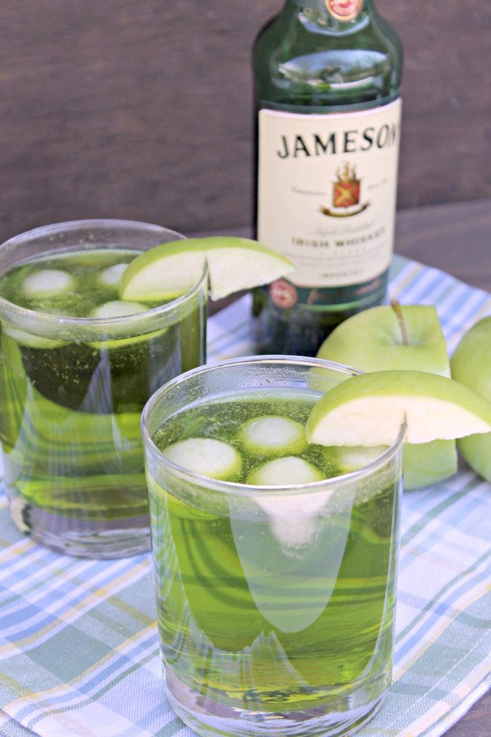 My Jameson Whiskey Sour Apple Fizz Is The Perfect Signature Cocktail For Your Next Party Ad By Healthy Prolife Medium
