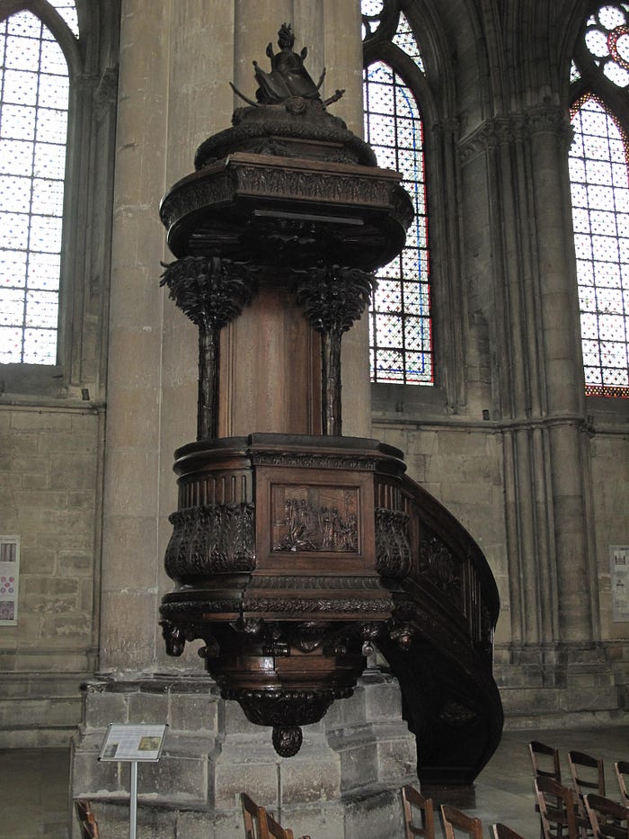 The anabathrum (pulpit) in Reims Cathedral (source)