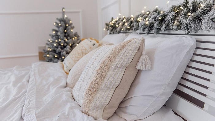 white bedding & Pillow cover