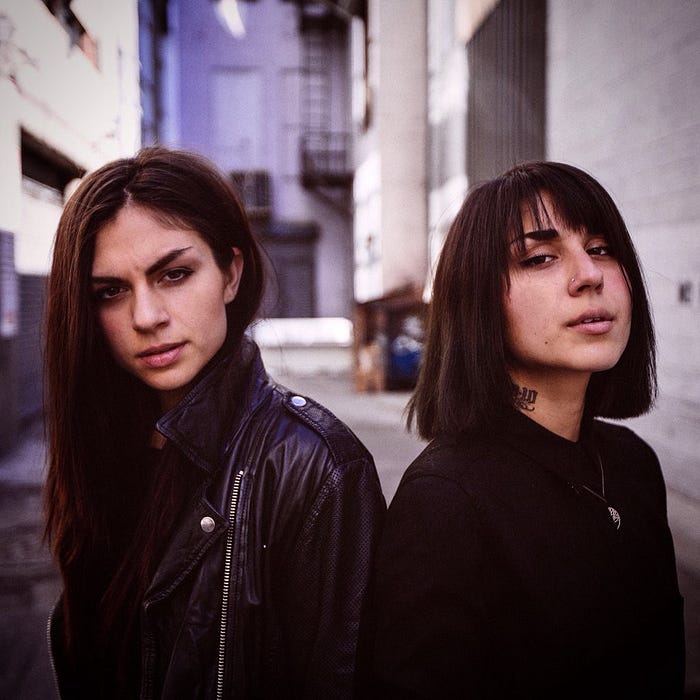 Krewella Ammunition 音楽を生み出すこととそれを楽しむことは等価 By Shinya Fujioka Medium Krewella Ammunition 音楽を生み出すこととそれを楽しむことは等価 By Shinya Fujioka Medium