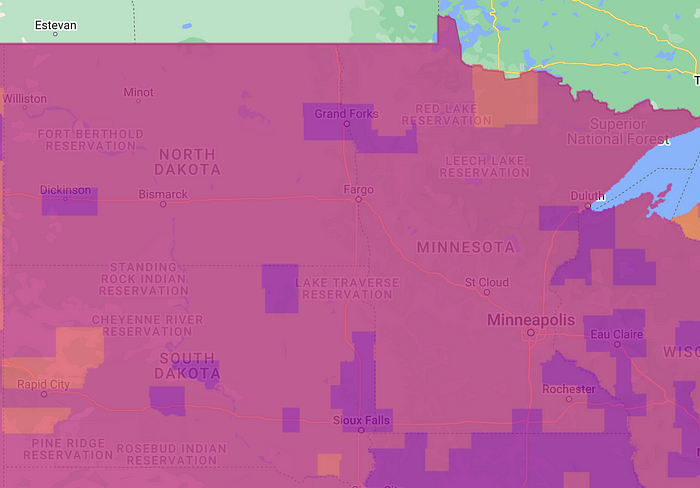 A map shows differences in gasoline prices by county in Minnesota, North Dakota, and South Dakota.