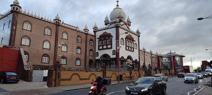 Picture of the front of Niskham Centre on Soho Road.