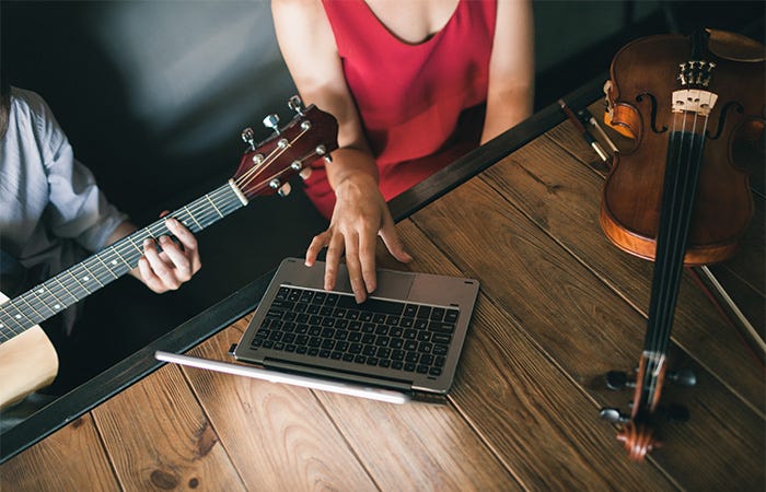 Los 5 Mejores Instrumentos para Aprender Online | by Info Musico | musi.co  | Medium