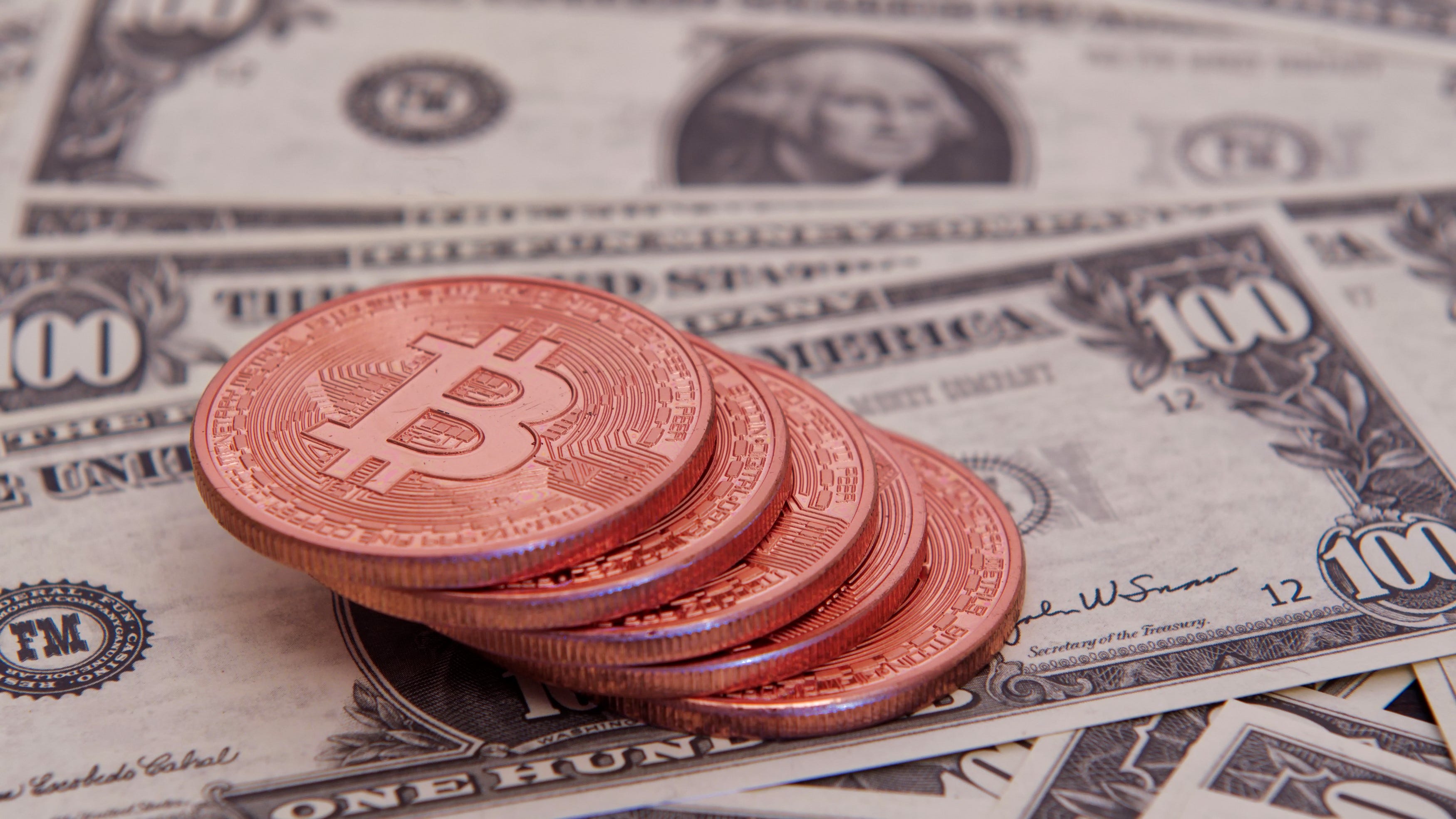 How To Withdraw Money From Bitcoin Machine / How To Withdraw Cash Using A Bitcoin Atm In Vienna : Once the transaction is approved on the blockchain network, you can collect your cash.