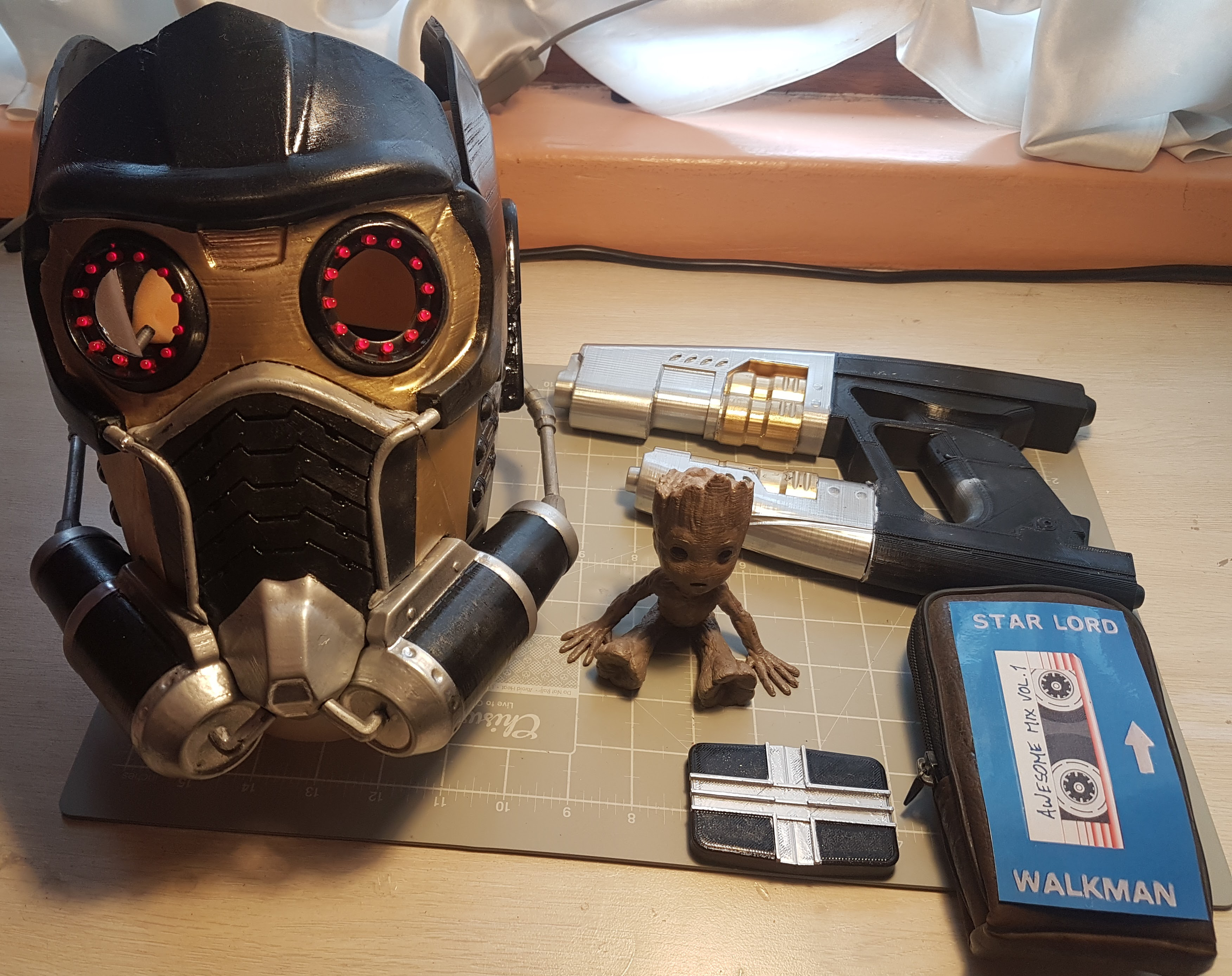 3d Printed Guardian Of The Galaxy S Star Lord Props