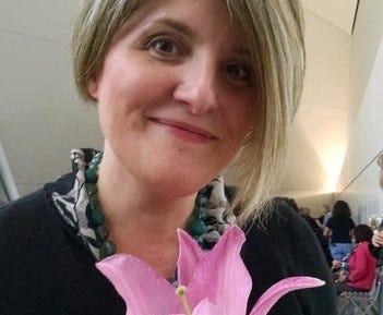 Picture of Lisa Parker, author of this post.