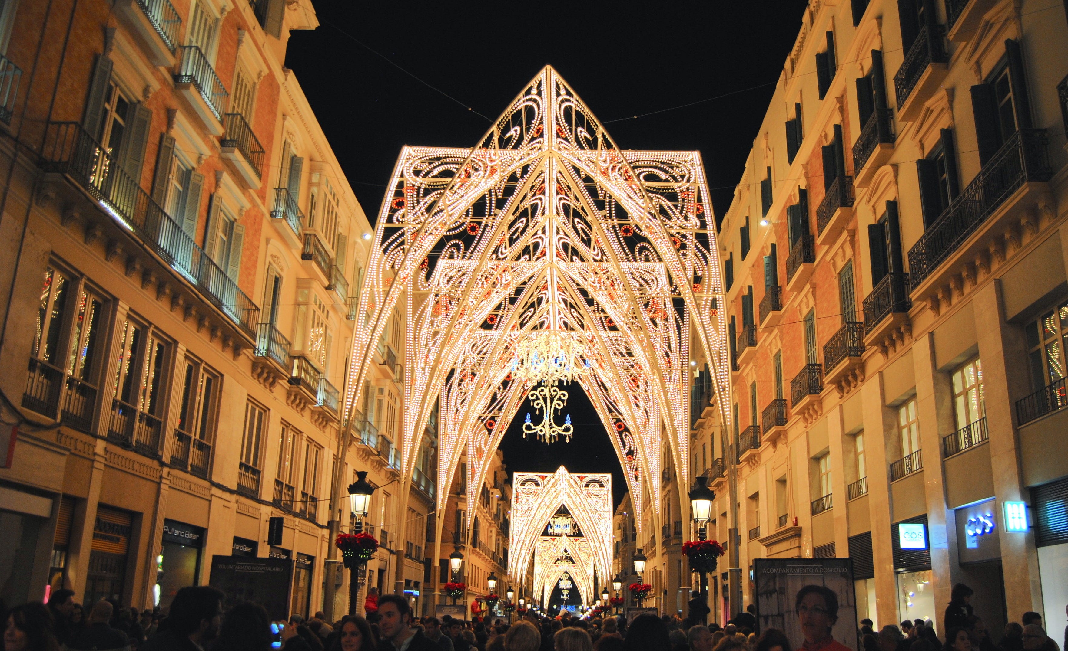 8 Spanish cities with Christmas lights that will amaze you