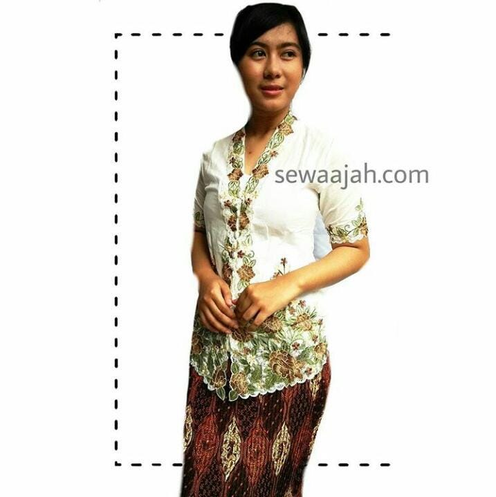  Sewa  Baju  Adat  Jawa Barat Sunda di  Bekasi 0819 3269 2772