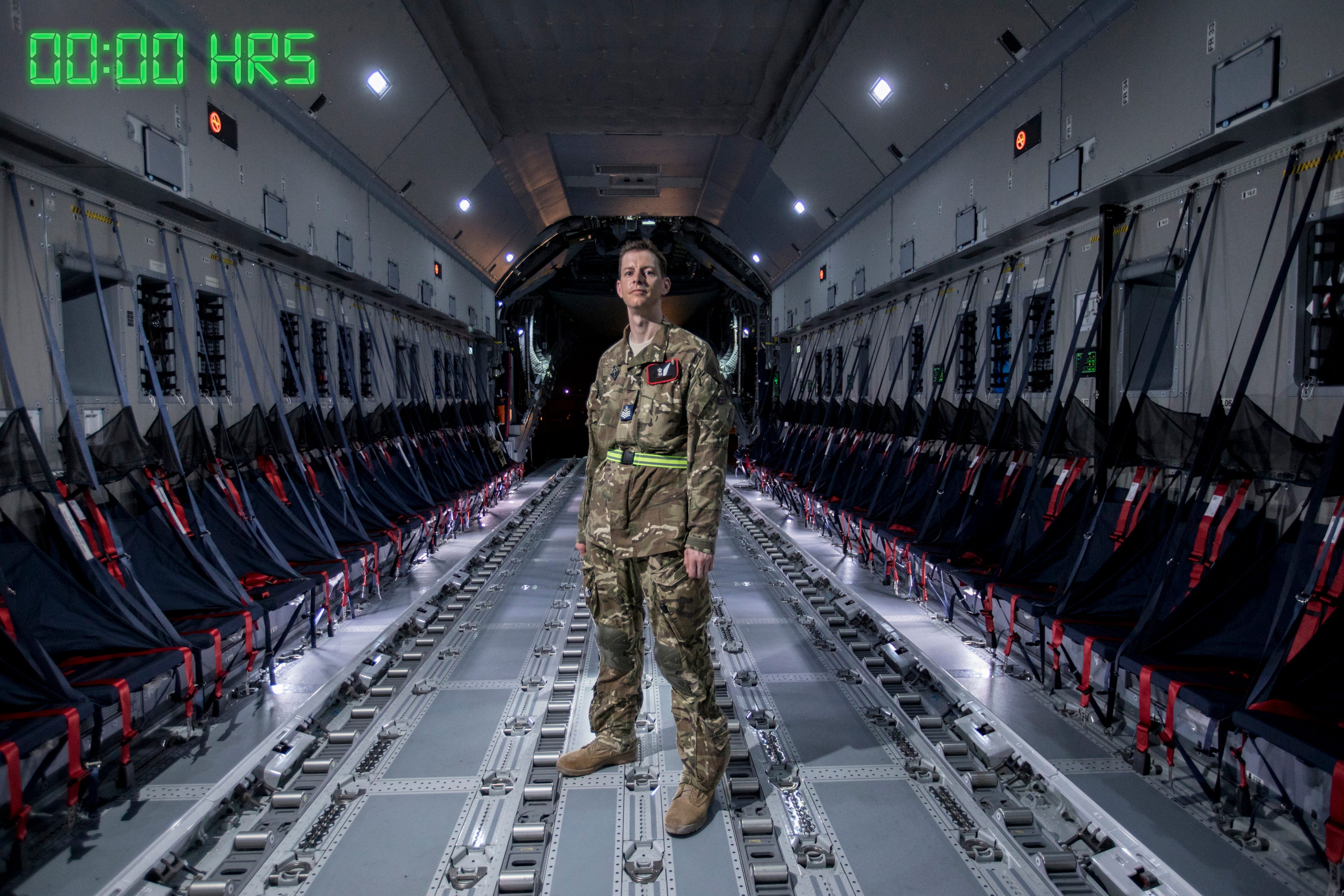 24 Hours In The Middle East Royal Air Force Personnel From Various By Ministry Of Defence Voices Of The Armed Forces Medium