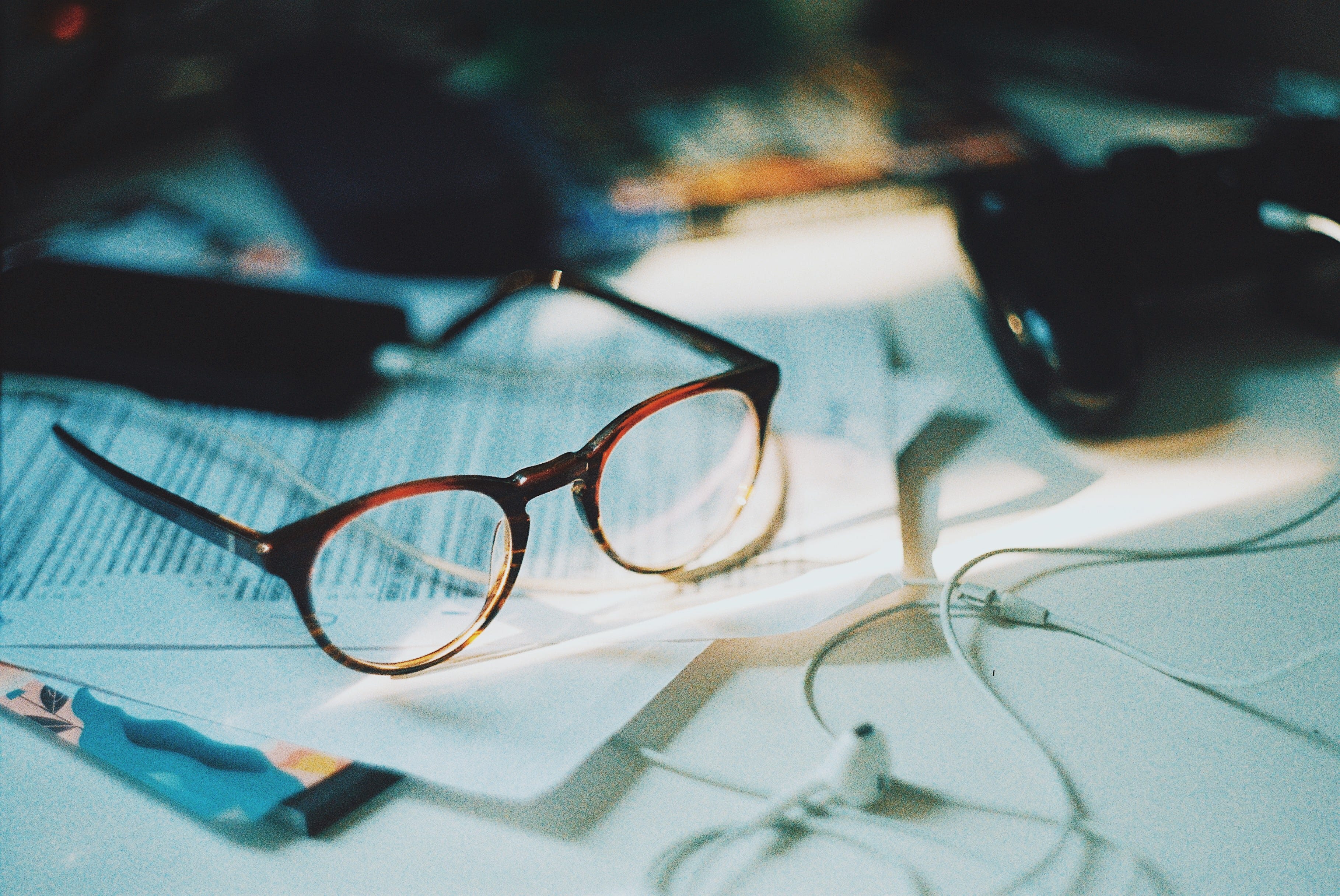 7 Things About Visual Design I Didn T Learn In Art School By Olga Wysopal Brainly Design Medium