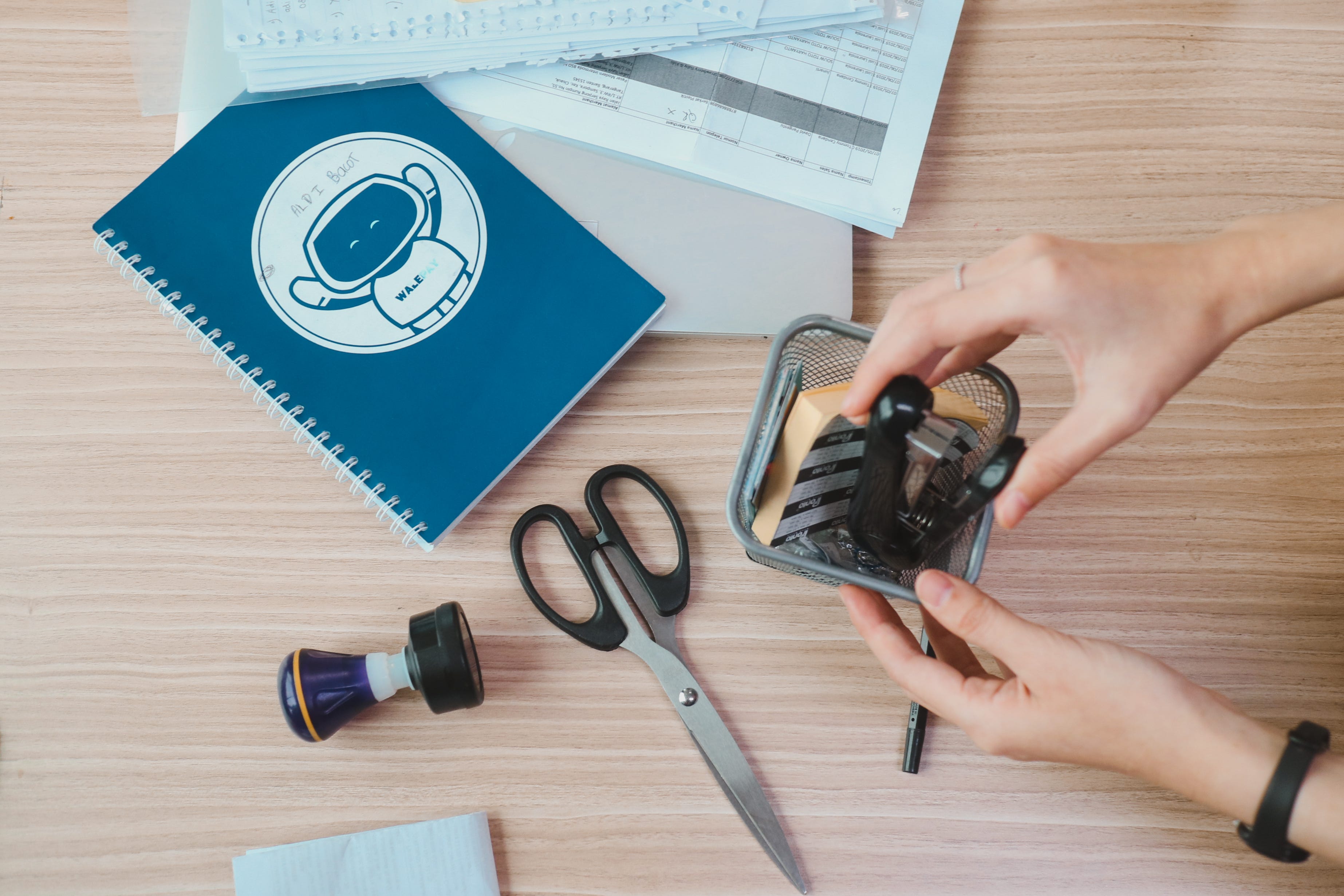 Clean Desk Policy Is It Necessary Life At Walepay Medium
