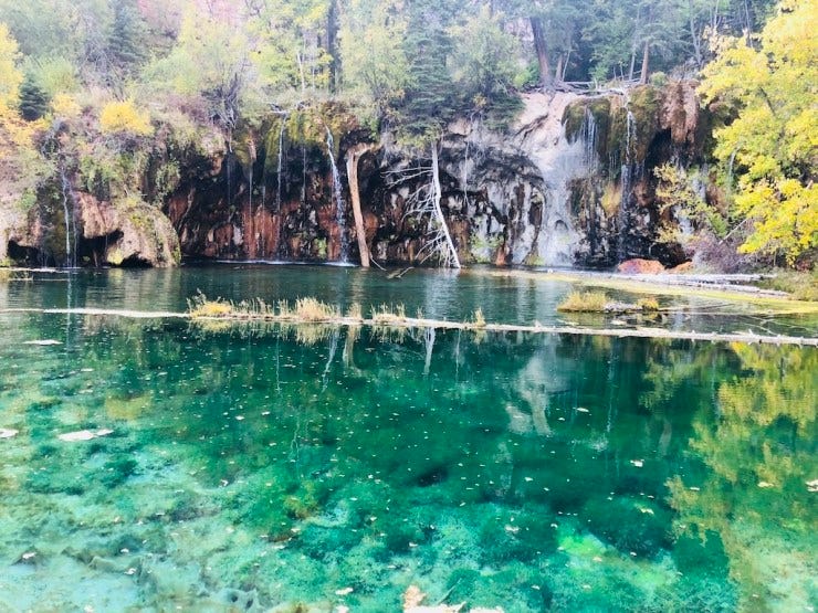 All you need to know about The Brilliant Hanging Lake in Colorado