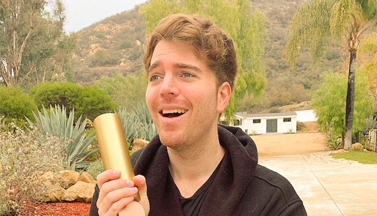 Shane Dawson Gets Social Star Of 2018 Award From People S Choice Awards By Dankanator Medium